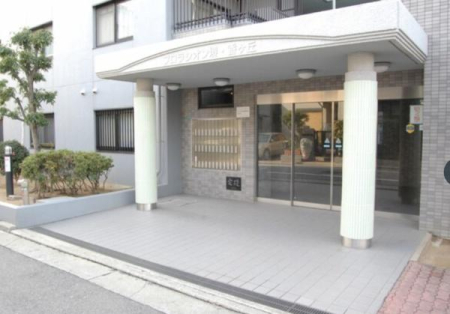 �G���g�����X -