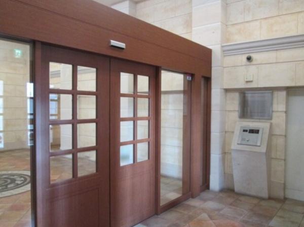 �G���g�����X �I�[�g���b�N�ݔ�������Z�L�����e�B�[�ʂł����S���ĕ�点��Z�܂���