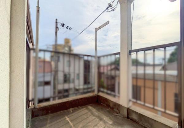�o���R�j�[ -