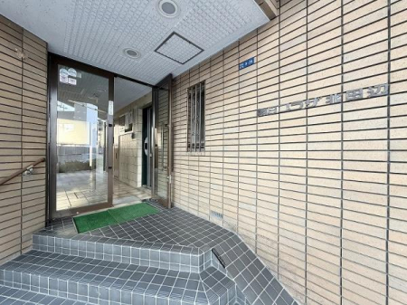 �G���g�����X -