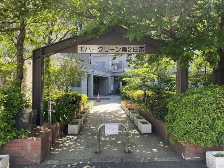 GgX ̂GgXƎ̗ǂA͂Ǘ󋵂f킹܂