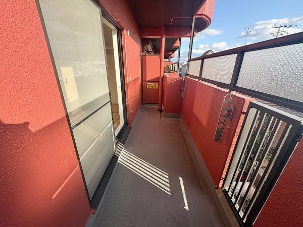 �o���R�j�[ -