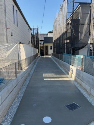 �O�ʓ��H�܂ތ��n�ʐ^ -