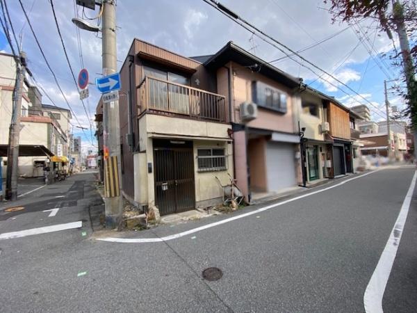 nOώʐ^ チgluݗwvk5ɗnI֐ɂb܂Ă܂B
X[p[ARrjAsAׂĂ߂֗I