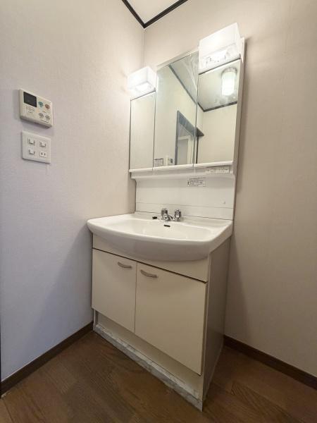 ���ʑ�E���ʏ� -