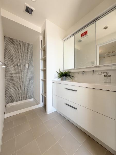 ���ʑ�E���ʏ� -