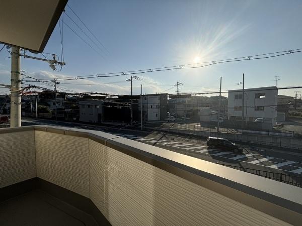 �Z�˂���̒��]�ʐ^ -