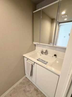 ���ʑ�E���ʏ� -