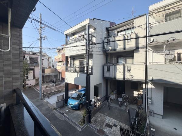 �Z�˂���̒��]�ʐ^ -