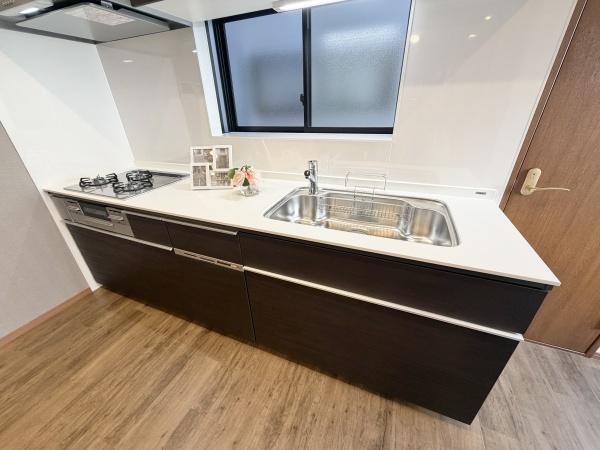 �L�b�`�� �������D���Ɋ������L�X�V�X�e���L�b�`����
