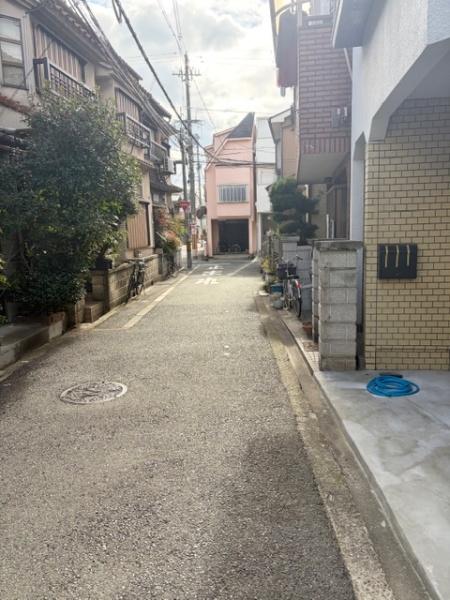 �O�ʓ��H�܂ތ��n�ʐ^ -