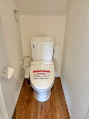 �g�C�� 2�K�̃g�C���ł���