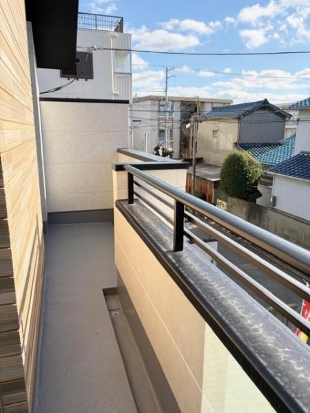 �o���R�j�[ -