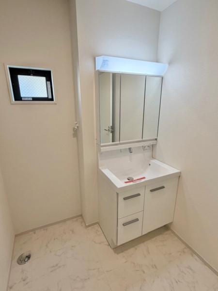 ���ʑ�E���ʏ� -