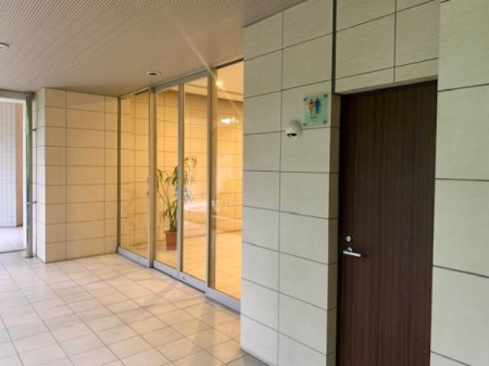 �G���g�����X -