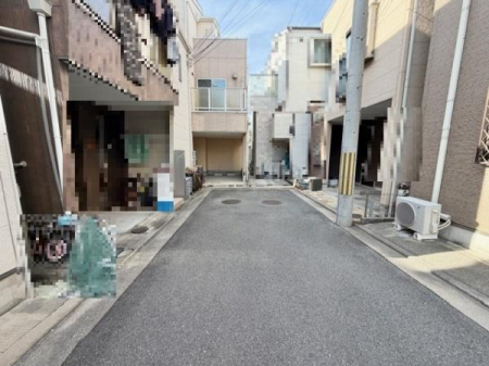 �O�ʓ��H�܂ތ��n�ʐ^ -