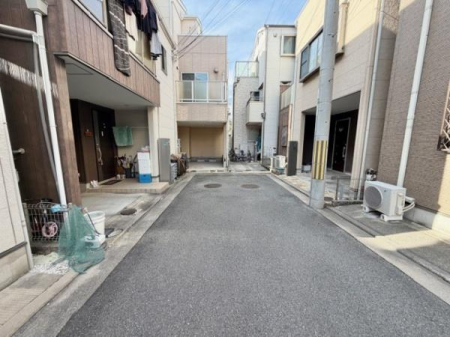 �O�ʓ��H�܂ތ��n�ʐ^ -