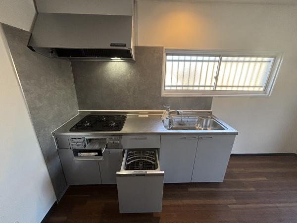 �L�b�`�� �������D���Ɋ������L�X�V�X�e���L�b�`����
