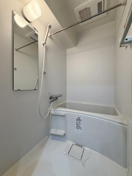 ���� �o�X���[���͗�����������Ԃ����o���Ă���A��ꂽ�̂�����Ă���܂��B