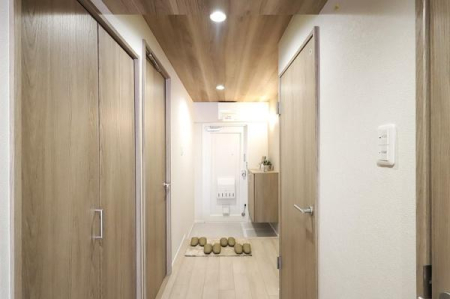 �o���R�j�[ -