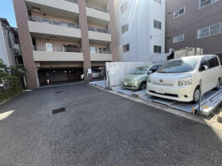  �~�n���ɒ��ԏ�