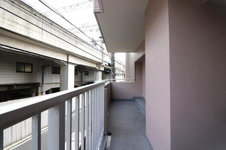 �o���R�j�[ -