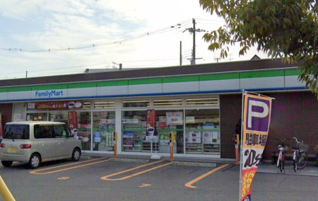 ���ӊ� �y�R���r�j�z�t�@�~���[�}�[�g�ݗ����񒚖ړX�F360�u