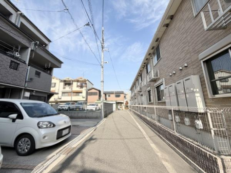 �O�ʓ��H�܂ތ��n�ʐ^ -