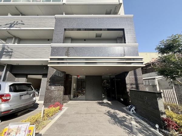 �G���g�����X -