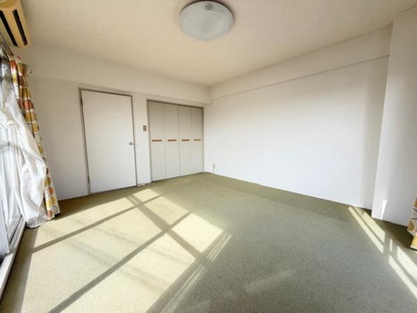 �Q�� �E�I�[�N�C���N���[�[�b�g�t�̐Q��