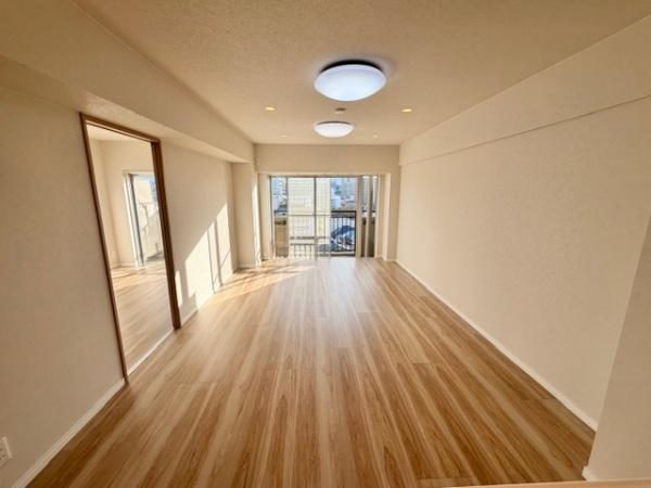 ���r���O �L�b�`������̃��r���O