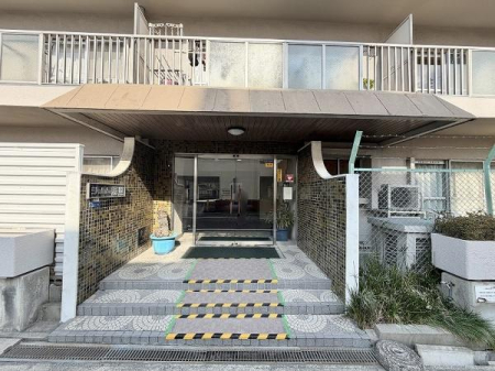 �G���g�����X -