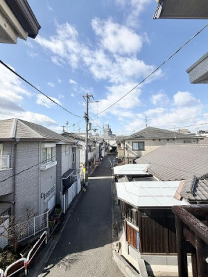 �Z�˂���̒��]�ʐ^ -