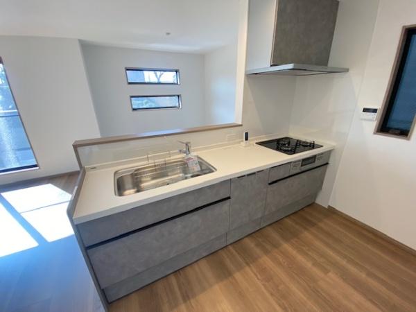 �L�b�`�� ���������Ȃ����b���y���߂�ΖʃL�b�`����