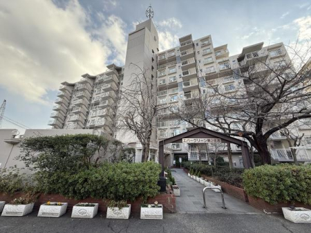 ���n�O�ώʐ^ �x�[�W������Ƃ����O�ς�������������ۂ�11�K���ă}���V�����I������ǍD�A�ʕ��ɂ��D��Ă��܂��B���p�ݔ��ɂ͏W��A�V��ƍ���̂���v���C���b�g������A�t�@�~���[�̋��Z�ɓK���Ă��܂��B