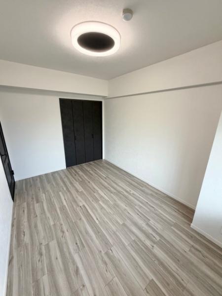 �Q�� �N���[�[�b�g�t�m��