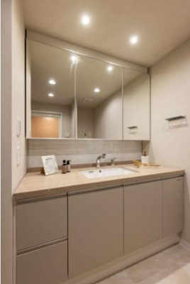 ���ʑ�E���ʏ� -