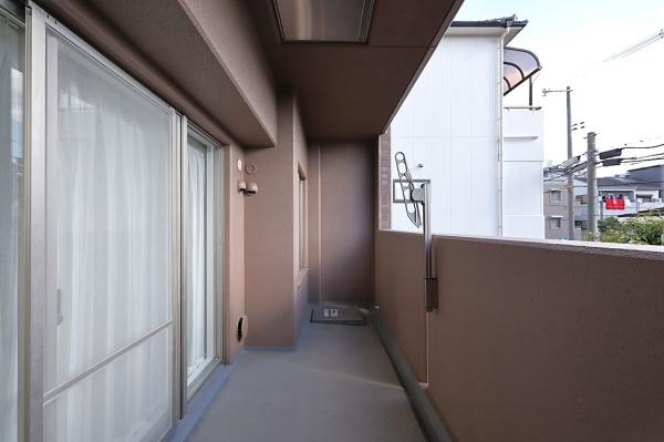 �o���R�j�[ -