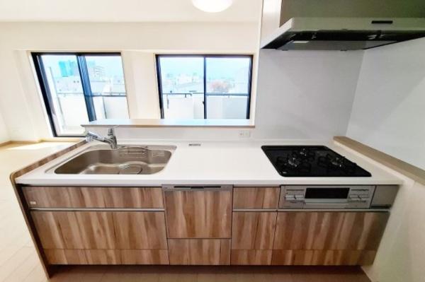 �L�b�`�� �������D���Ɋ������V�X�e���L�b�`����
