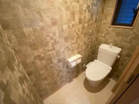 �g�C�� ���ʐ^�͉Ƌ�������H���Ă���܂��B