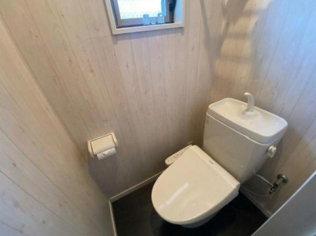 �g�C�� ���ʐ^�͉Ƌ�������H���Ă���܂��B