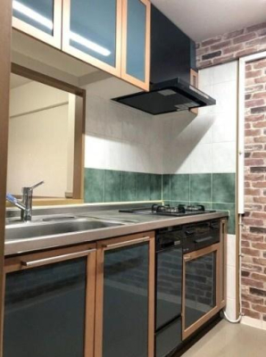 �L�b�`�� ���������Ȃ����b���y���߂�ΖʃL�b�`����