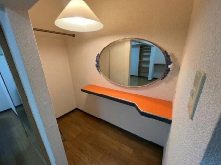 ���[ ���ʐ^�͉Ƌ�������H���Ă���܂��B