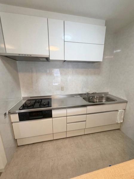 �L�b�`�� �R���R������@���ʐ^�͉Ƌ�������H���Ă���܂��B