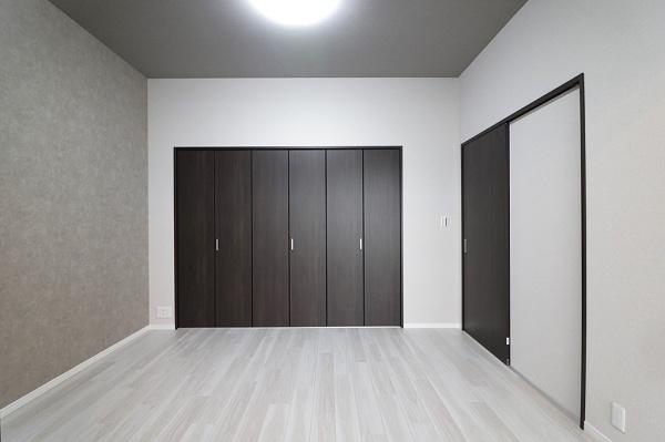 �m�� ���r���O�Ɨאڂ��Ă���m���ł��B