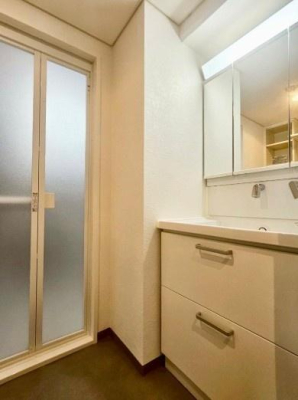 ���ʑ�E���ʏ� -