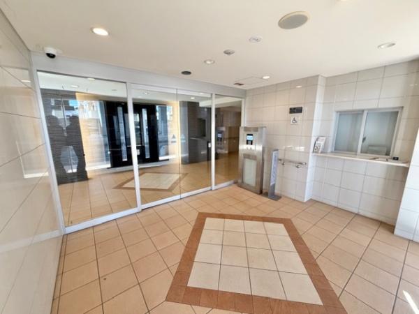 �G���g�����X �Ǘ��l������΂ł��B����������G���g�����X�ł���