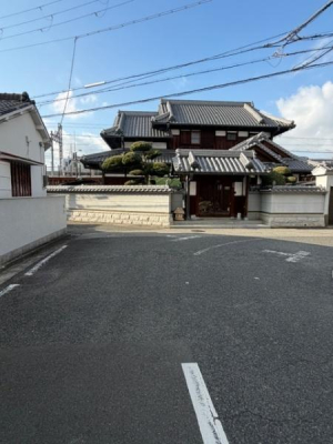 �O�ʓ��H�܂ތ��n�ʐ^ -