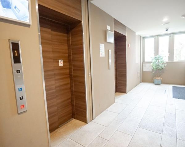 ���̑����p�� �G���x�[�^�[2���܂��B