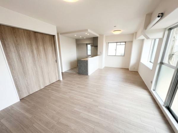 ���r���O ���r���O�͌����悭����ƂĂ����邭�Ȃ��Ă���܂���
�����t�H�[�����̈׊�����C���[�W�ʐ^�ɂȂ�܂��B